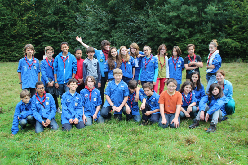 SCOUTS & GUIDES